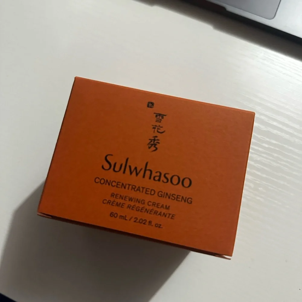 Sulwhasoo Concentrated Ginseng Rejuvenating Cream NEVER USED IN BOX! - Picture 7 of 10